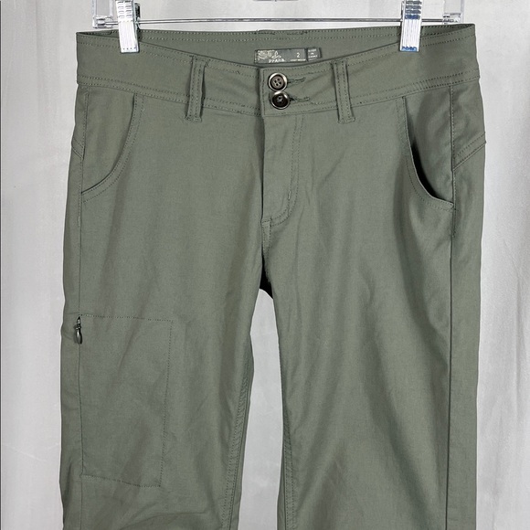 Prana Halle Pants in Green Jasper in Short Inseam. - Picture 4 of 12